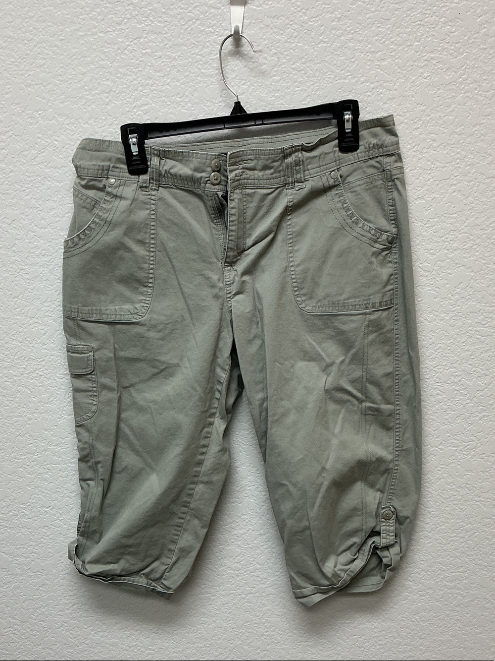 Gloria Vanderbilt Women's Cargo Shorts - Gray